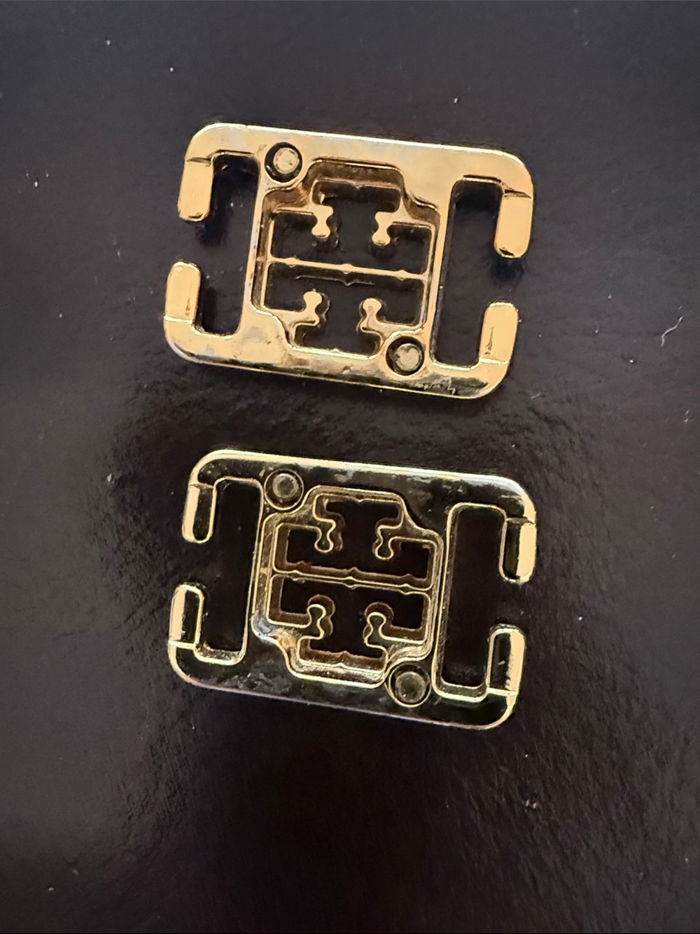 TURYBURCH gold color buckles can be used on shoes, purse accessories - Picture 7 of 9